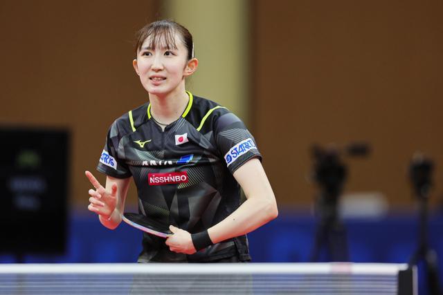 不禁令人充 不禁令人充