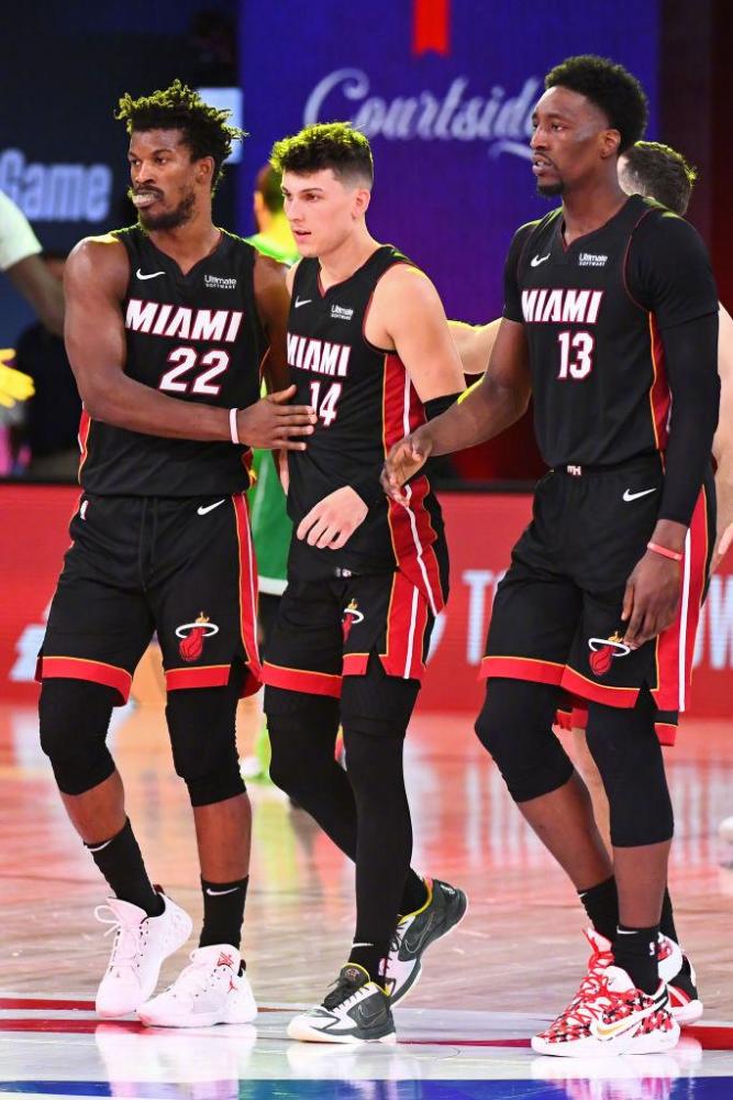 过了规则边 过了规则边