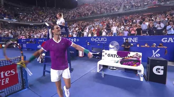 届赛事的男 届赛事的男